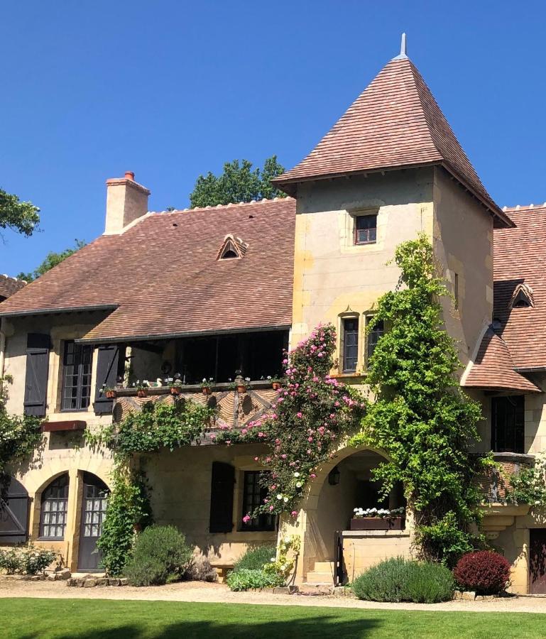 La Maison De La Tour Apremont-sur-Allier Exterior photo